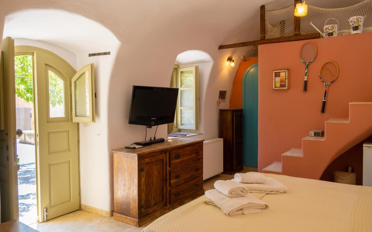 Domus Volto - Kythoikies Holiday Houses Katsoulliánika Extérieur photo